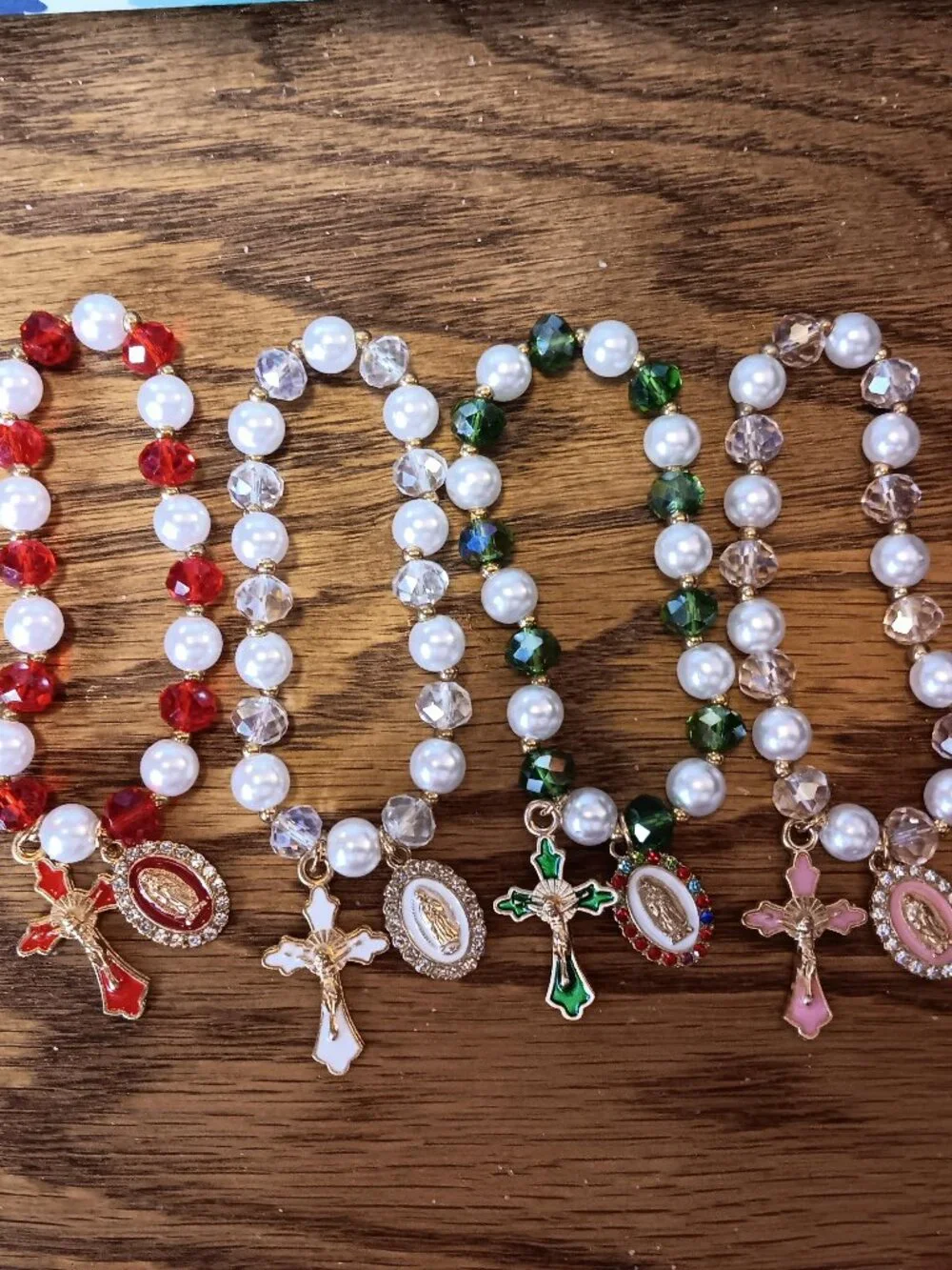 Lot of 4 Teen child Stretch Bracelets NWOT ADORABLE! LQQK!!!!